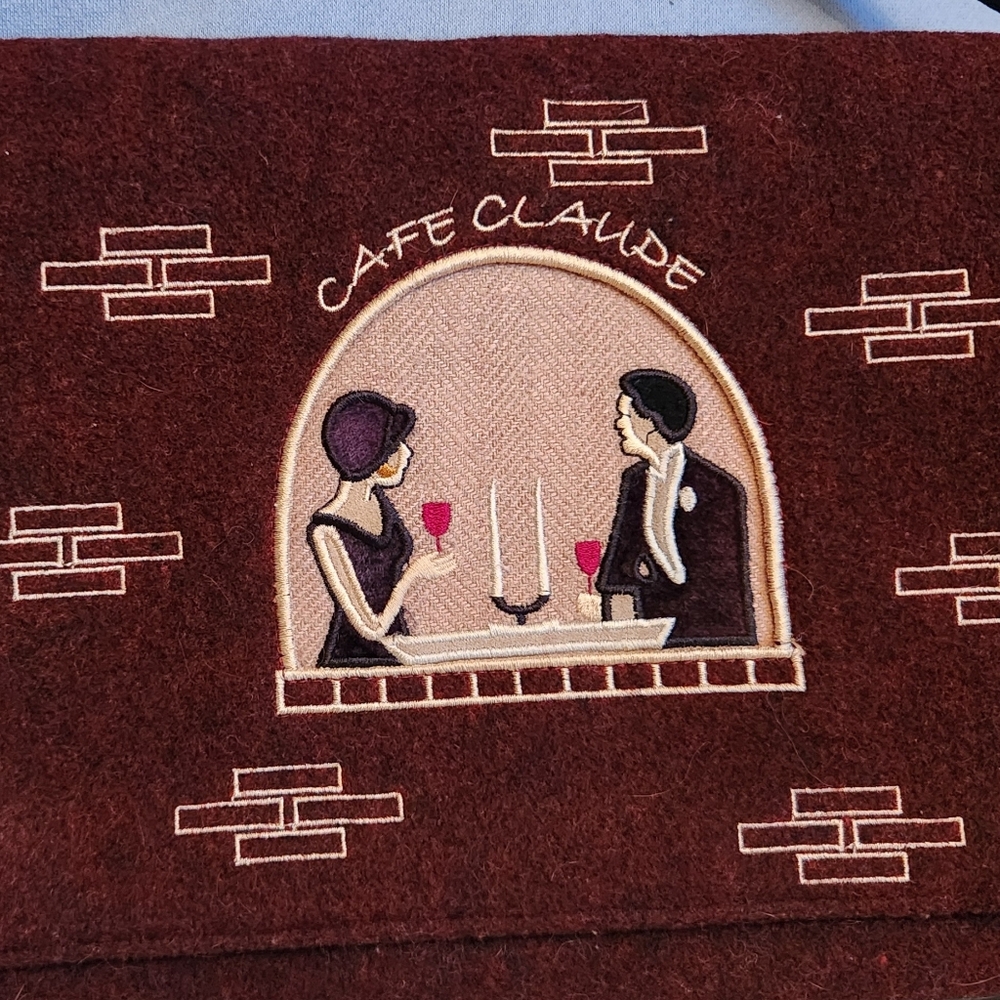 Cafe Claude Embroidered Wine Couple Tote - Burgundy